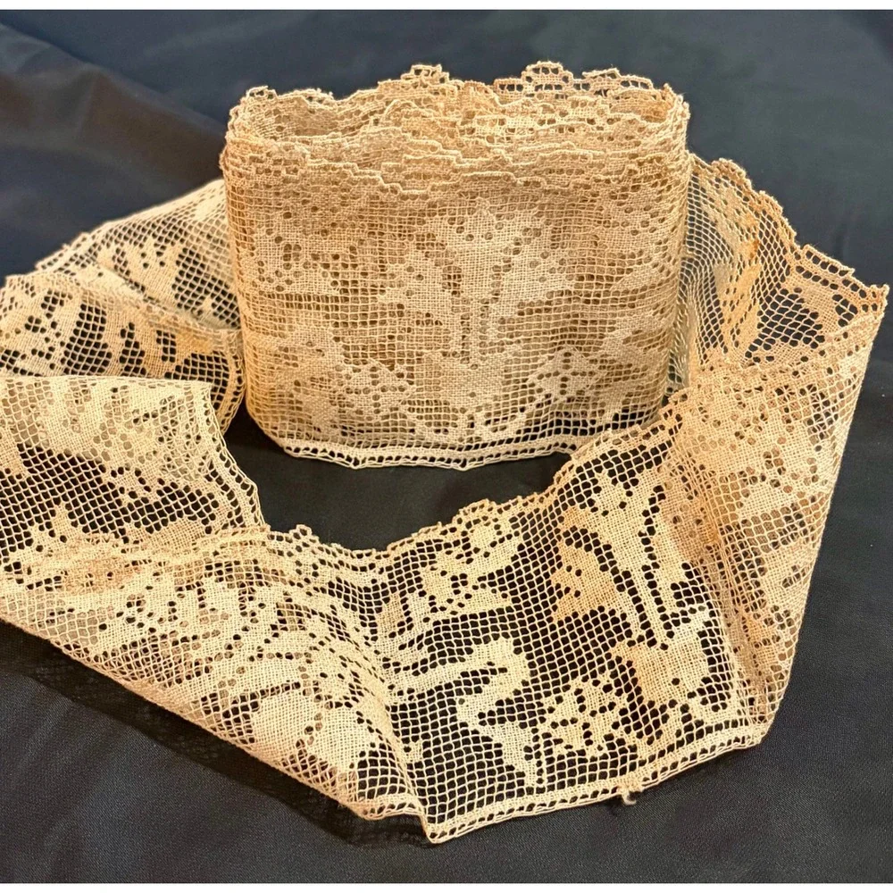 Antique Filet Lace Edging Scalloped Floral Trim Ecru Cotton 2 Yards 3.5 Wide